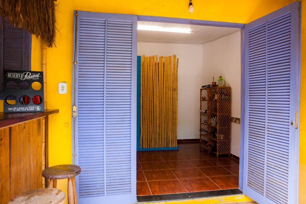 Sintonia Surf Hostel E Bar Ubatuba Bagian luar foto