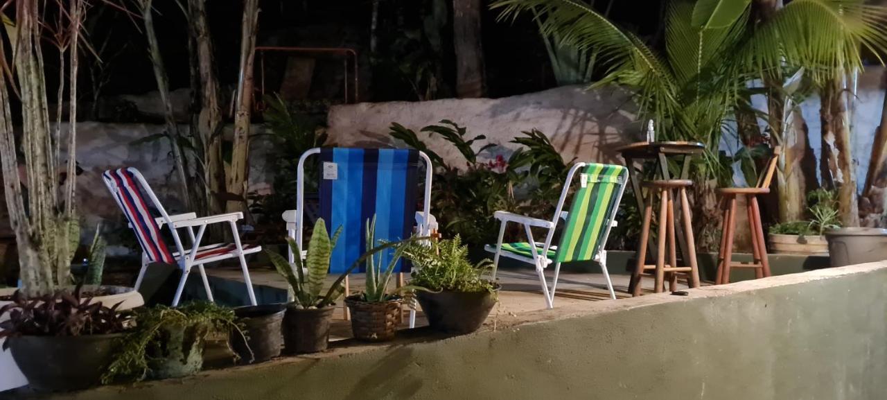 Sintonia Surf Hostel E Bar Ubatuba Bagian luar foto