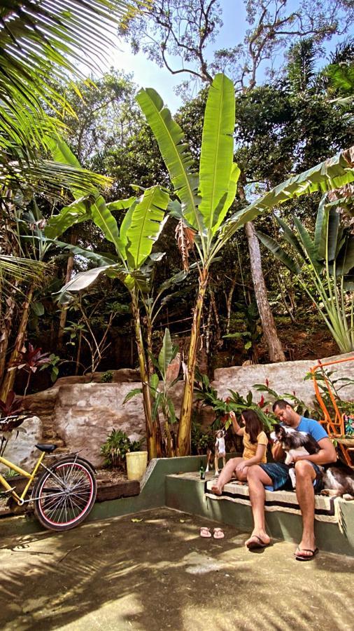 Sintonia Surf Hostel E Bar Ubatuba Bagian luar foto