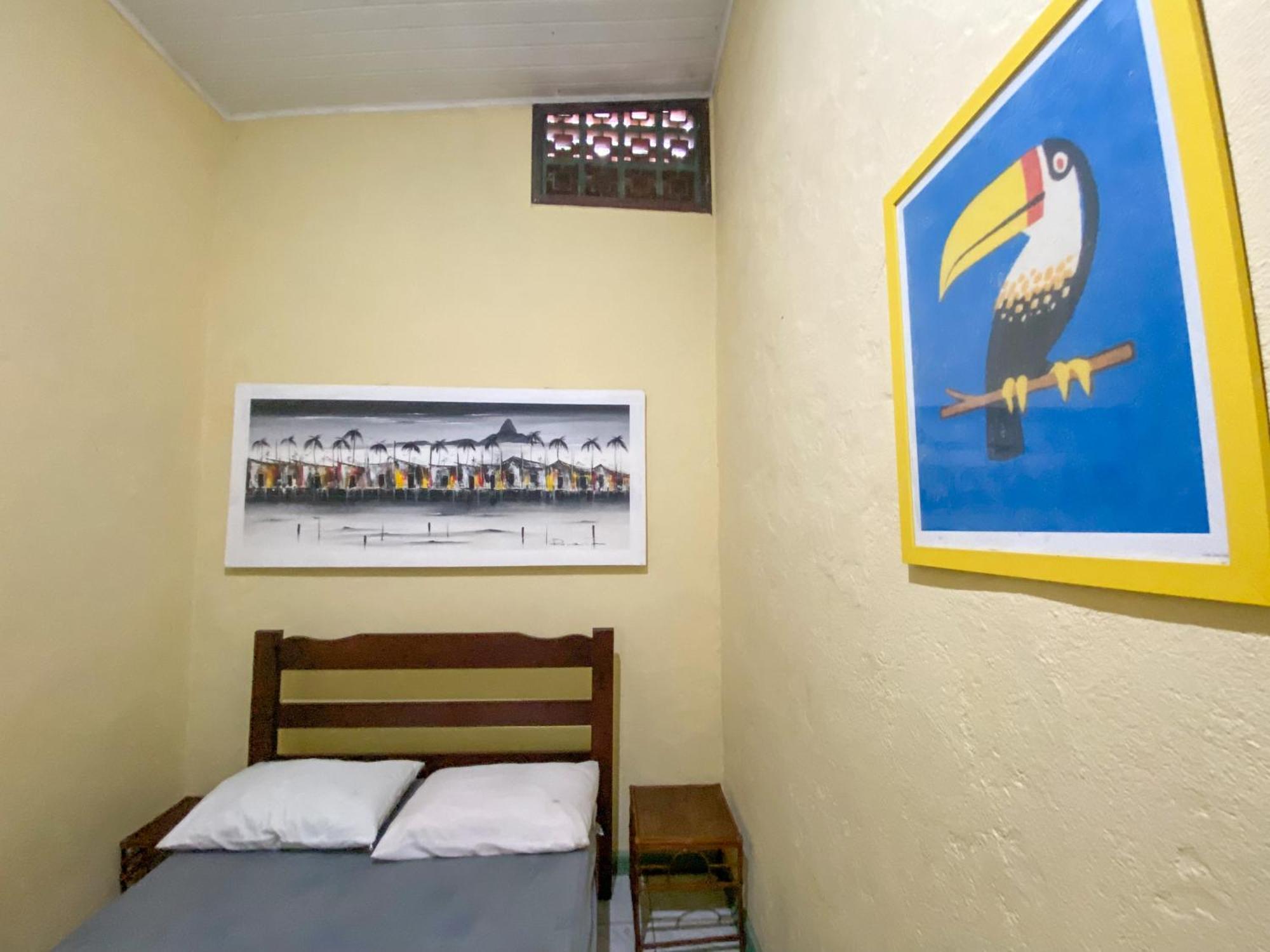 Sintonia Surf Hostel E Bar Ubatuba Ruang foto